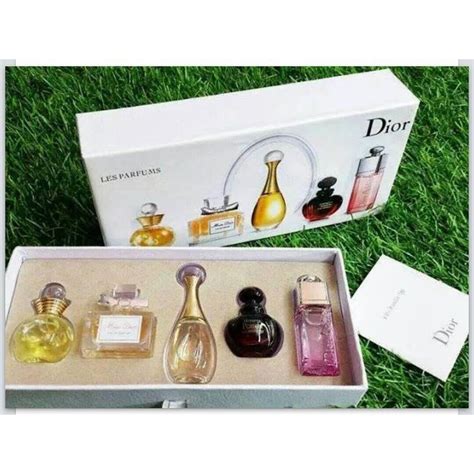 parfum dior miniaturen|dior perfume miniatures for women.